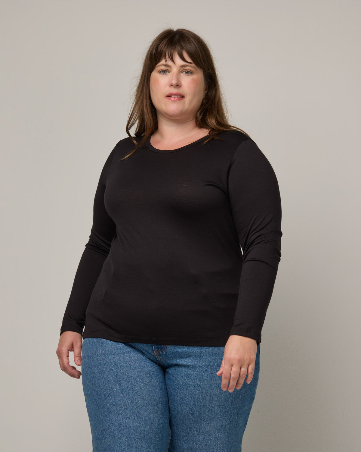 model-spec:Rosie is 5'8", wearing a size 1X