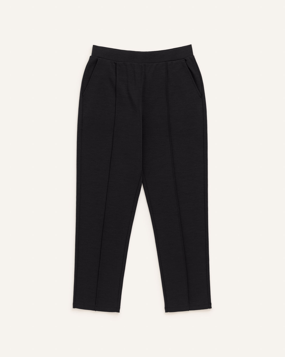 Laydown of Rosso Straight Ponte Pant in Black. Rosso Straight Ponte Pant is a merino wool pant with pockets available in sizes XS-3X Regular, S-XXL Long.