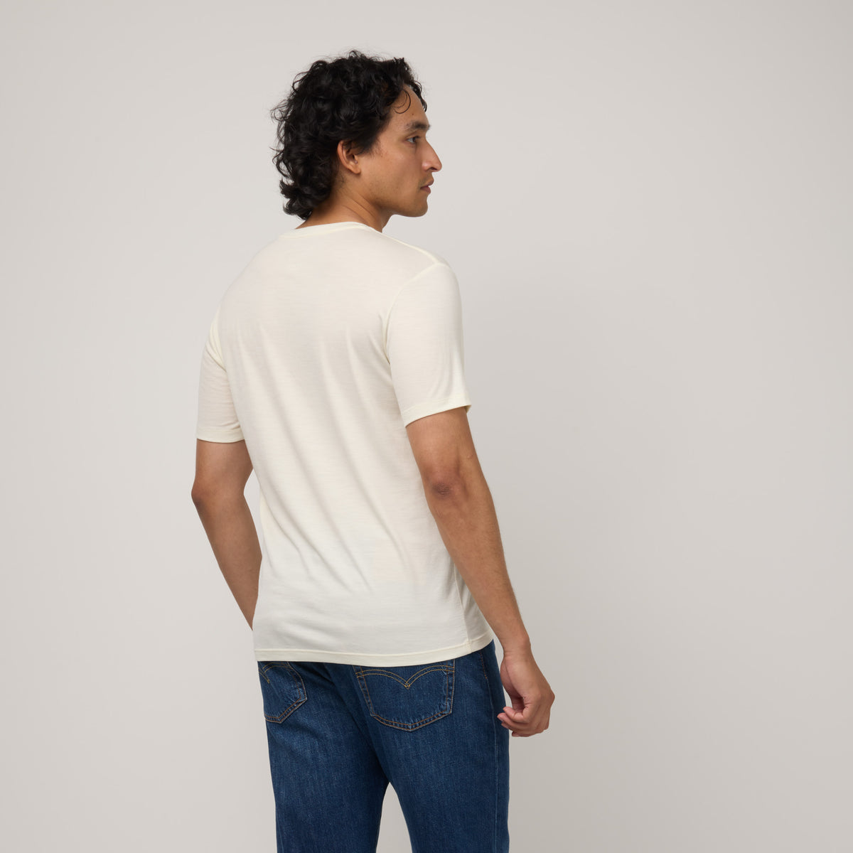 model-spec:Said is 6'2", and wears size M