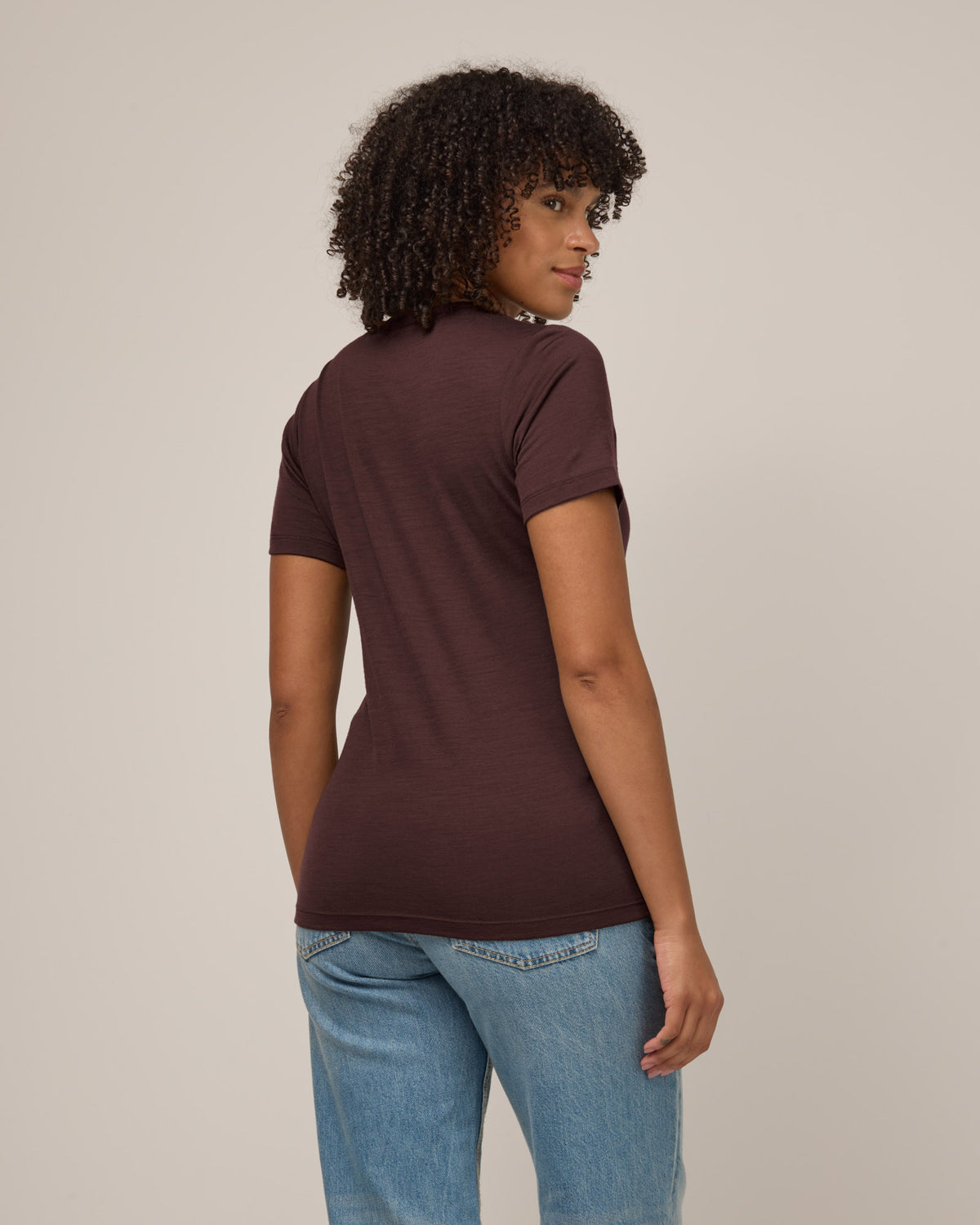 model-spec:Janiah is 5'7", wearing a size XS