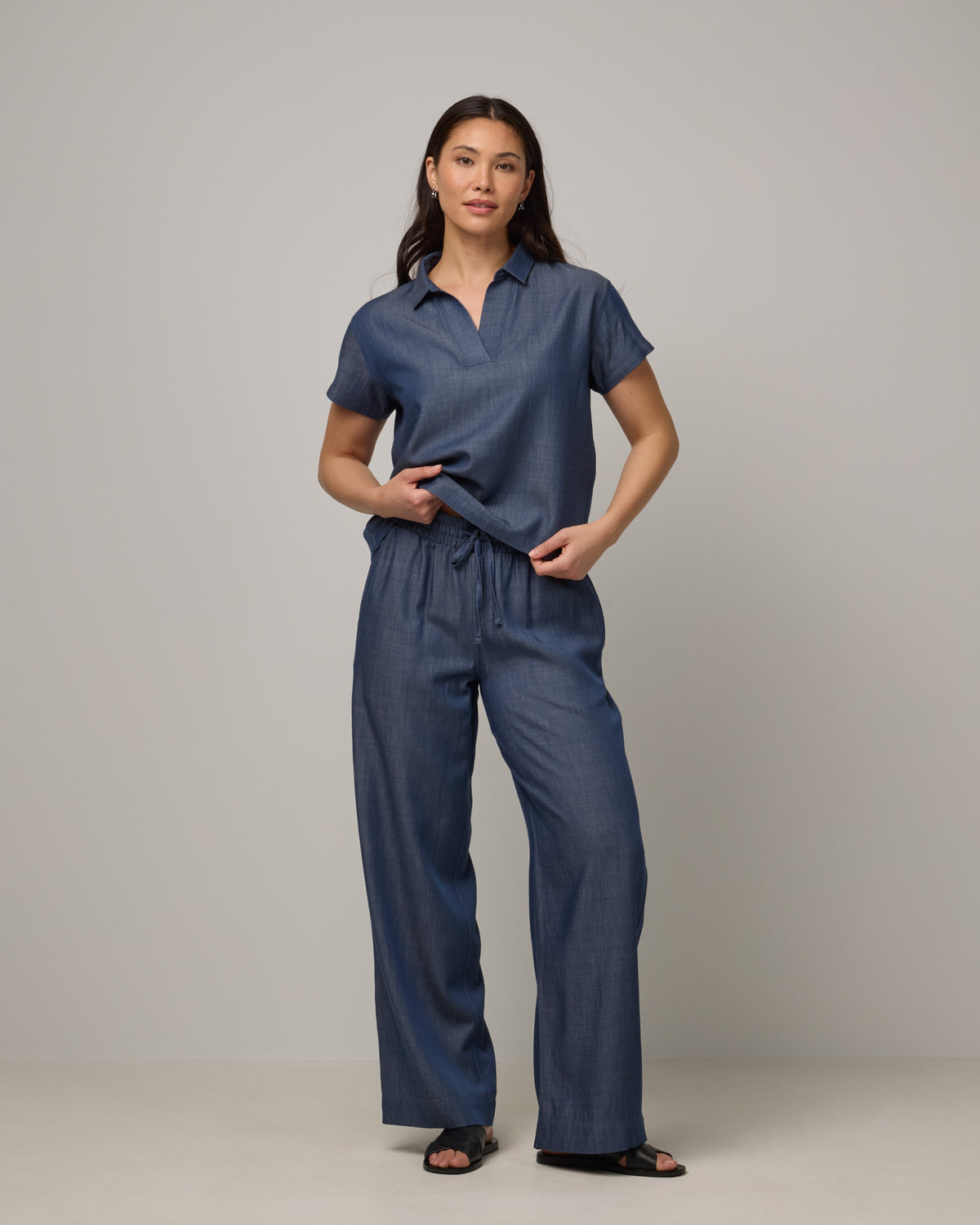 model-spec:Maile is 5'9", wearing a size M