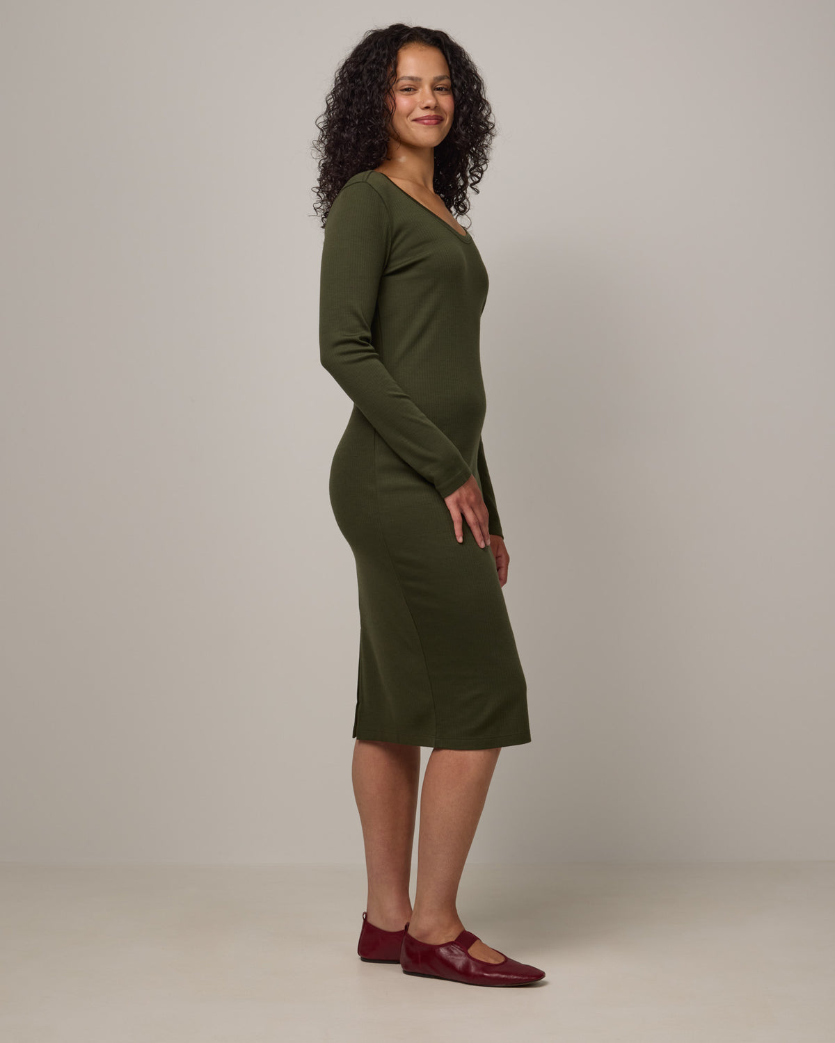 model-spec:Kenzy is is 5’8”, wearing a size S